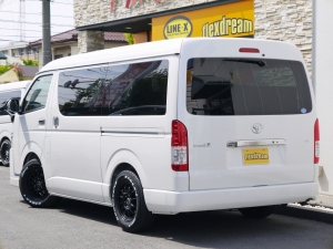 ハイエースワゴン4型新車４ＷＤ　６AT　
