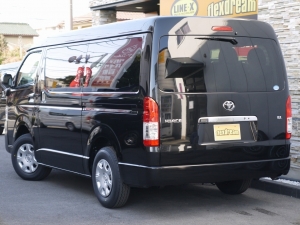ハイエースワゴン4型新車４ＷＤ　６AT　