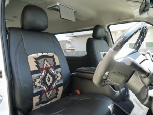 ハイエースワゴン4型新車４ＷＤ　６AT　