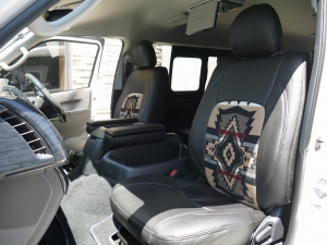 ハイエースワゴン4型新車４ＷＤ　６AT　