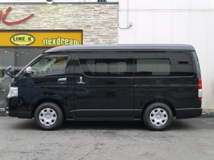 ハイエースワゴン4型新車４ＷＤ　６AT　