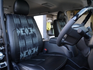 ハイエースワゴン4型新車４ＷＤ　６AT　