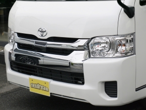ハイエースワゴン新型　６ＡＴ　