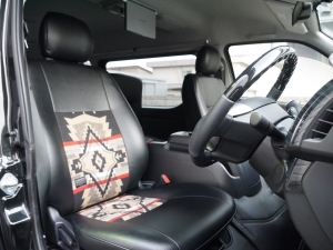 ハイエースワゴン4型新車　10人乗りシーケンシャル６AT