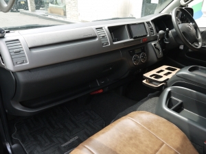 ハイエースバンワイド　ＳーＧＬ 　２ＷＤ　丸目換装