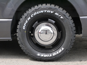 ハイエースバンワイド　ＳーＧＬ 　２ＷＤ　丸目換装