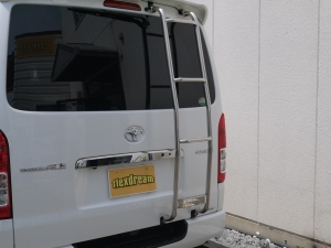 ハイエースバンデイーゼル４ＷＤ