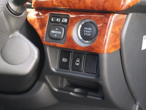ハイエースワゴン２ＷＤ　ＧＬ　丸目換装コンプリート