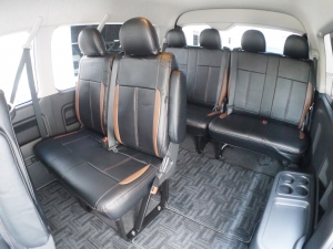 ハイエースワゴン２ＷＤ　ＧＬ　丸目換装コンプリート
