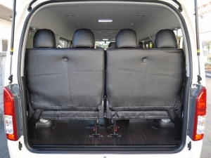 ハイエースワゴン４ＷＤ　ピクニック仕様
