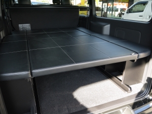 ハイエースバン一部改良後 安全装備追加 特別仕様車