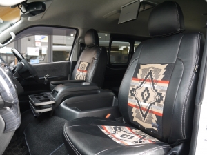 ハイエースワゴン4型新車４ＷＤ　６AT　