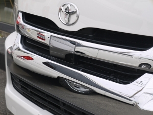 ハイエースワゴン4型新車４ＷＤ　６AT　