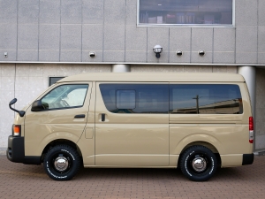 ハイエースバン丸目換装