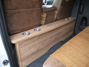 ハイエースバン 安全装備追加 特別仕様車