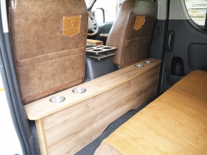 ハイエースバン安全装備追加 特別仕様車