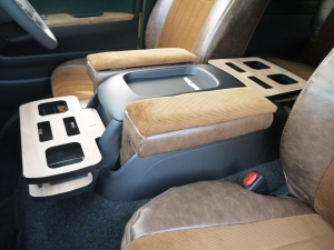 ハイエースバン安全装備追加 特別仕様車