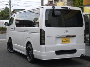 ハイエースバン４WD　デイーゼル