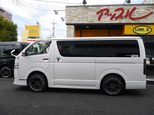 ハイエースバン４WD　デイーゼル