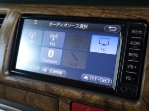 ハイエースバン２ＷＤ　Ｓ－ＧＬ　丸目換装