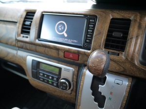 ハイエースバン２ＷＤ　Ｓ－ＧＬ　丸目換装