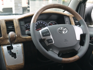 ハイエースバン２ＷＤ　Ｓ－ＧＬ　丸目換装