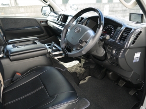 ハイエースワゴン車中泊　ベッドキット　公認車