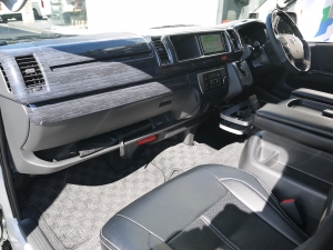 ハイエースワゴン車中泊　ベッドキット　公認車