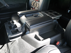 ハイエースワゴン車中泊　ベッドキット　公認車