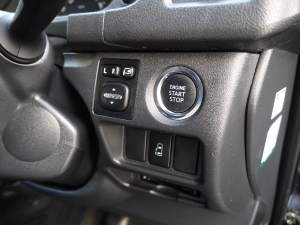 ハイエースワゴンGL　３ナンバー乗用　内装架装