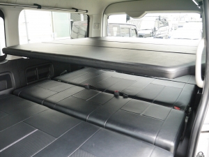 ハイエースワゴン買取直販車　ＦＤ－ＢＯＸ３Ｔ　
