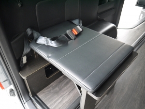 ハイエースワゴン買取直販車　ＦＤ－ＢＯＸ３Ｔ　