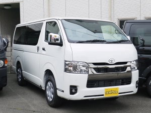 ハイエースＶ新車一部改良後　ディーゼル四駆