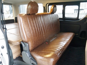 ハイエースバン２ＷＤ　Ｓ－ＧＬ　丸目換装
