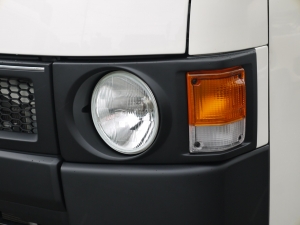 ハイエースバン２ＷＤ　Ｓ－ＧＬ　丸目換装