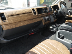 ハイエースバンFDClassic丸目換装