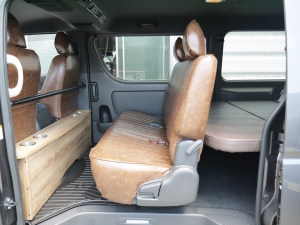 ハイエースバン２ＷＤ　Ｓ－ＧＬ　丸目換装