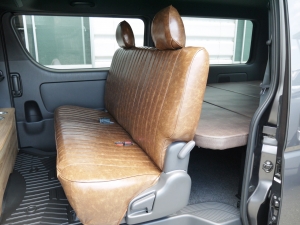 ハイエースバン２ＷＤ　Ｓ－ＧＬ　丸目換装