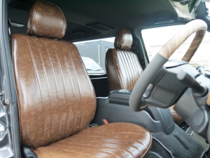 ハイエースバン２ＷＤ　Ｓ－ＧＬ　丸目換装