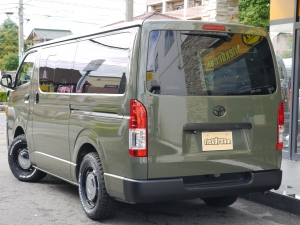 ハイエースバン２ＷＤ　Ｓ－ＧＬ　丸目換装