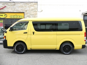 ハイエースワゴン４ＷＤ GL　『FD-BOX2』『FD-classic丸目換装』