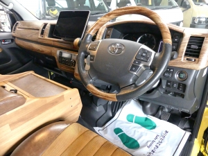 ハイエースワゴン４ＷＤ GL　『FD-BOX2』『FD-classic丸目換装』