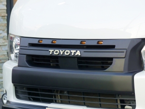 ハイエースバン４ＷＤ　ダークプライム