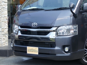 ハイエースバン４ＷＤ　ダークプライムⅡ　ベッドキット