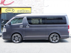 ハイエースバン４ＷＤ　ダークプライムⅡ　ベッドキット