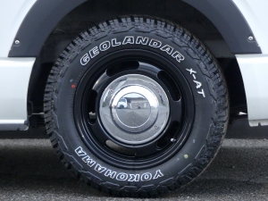 ハイエースバンディーゼル　4WD　ダークプライムⅡ