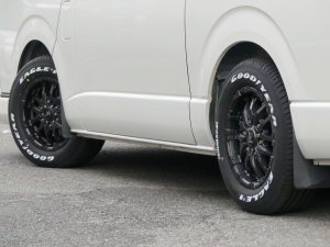 ハイエースワゴン10人乗りワゴン　車中泊できる街乗り仕様車