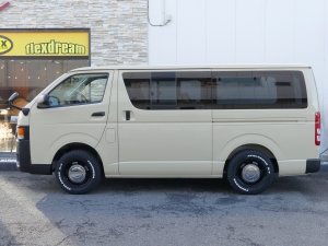 ハイエースバン４ＷＤ S-GL『FD-classic丸目換装』