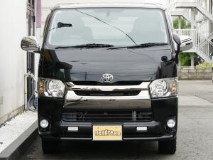 ハイエースバン２ＷＤ　ダークプライム　ベッドキット