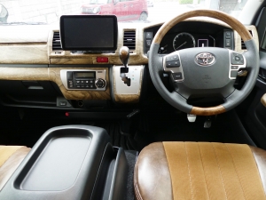 ハイエースバン２ＷＤ S-GL『FD-classic丸目換装』